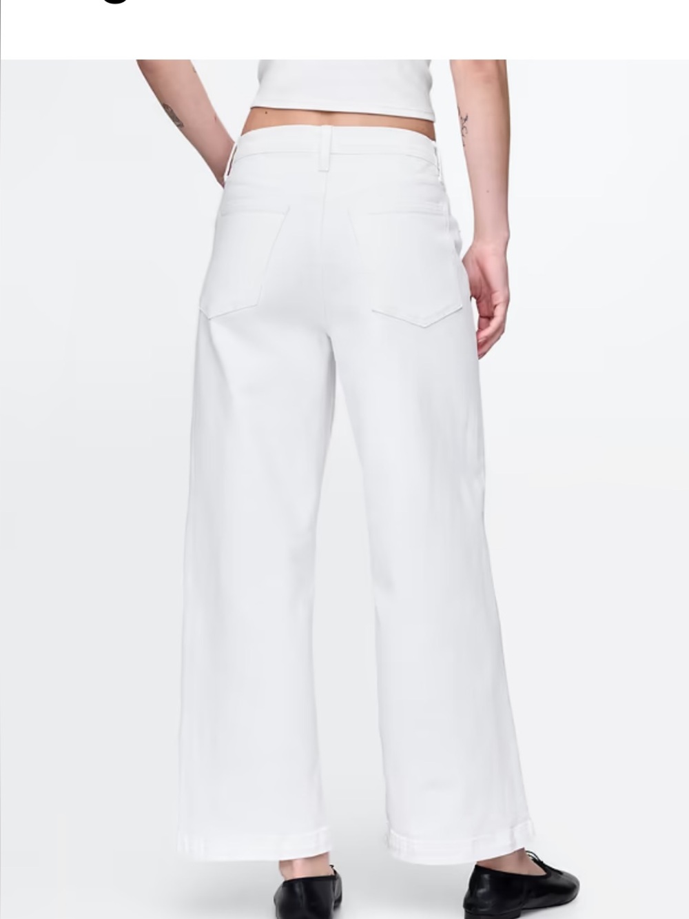 GAP Wide-Leg Jeans in White